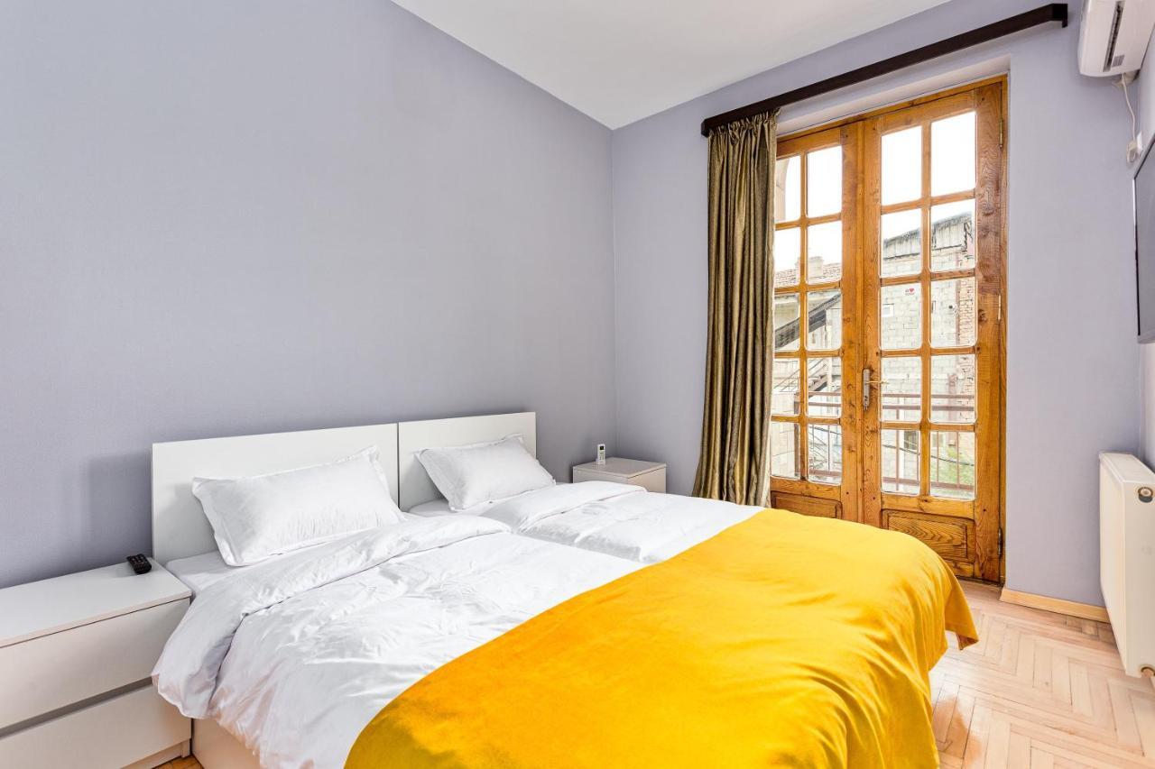 Sunny Hotel Tiflis Exterior foto